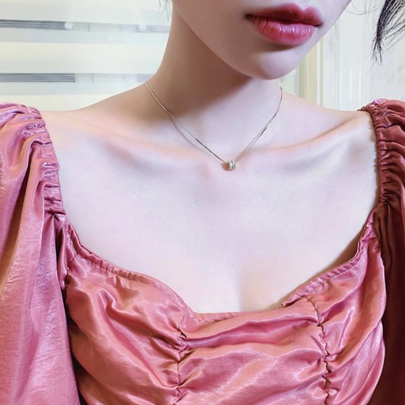 Classic Gold Choker Necklace - Picture 2 of 2